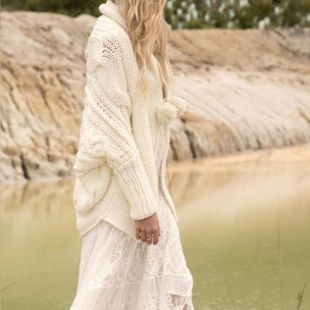 NWT OG Spell Bella Shrug Cardigan